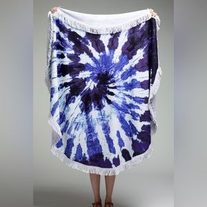 Ruggine Indigo Wave round Beach Towel, Throw